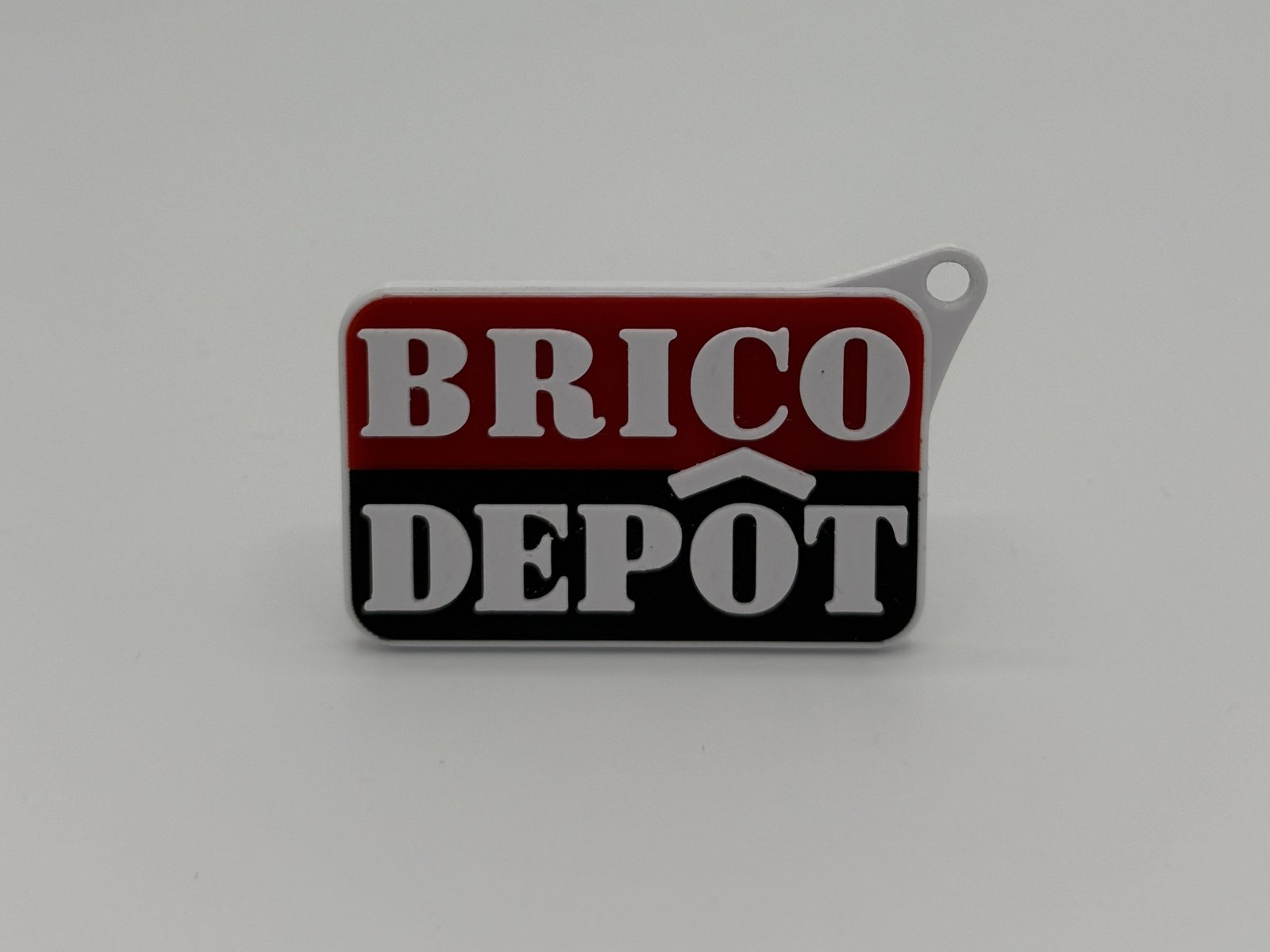 Porte-clés relief — Brico Dépôt